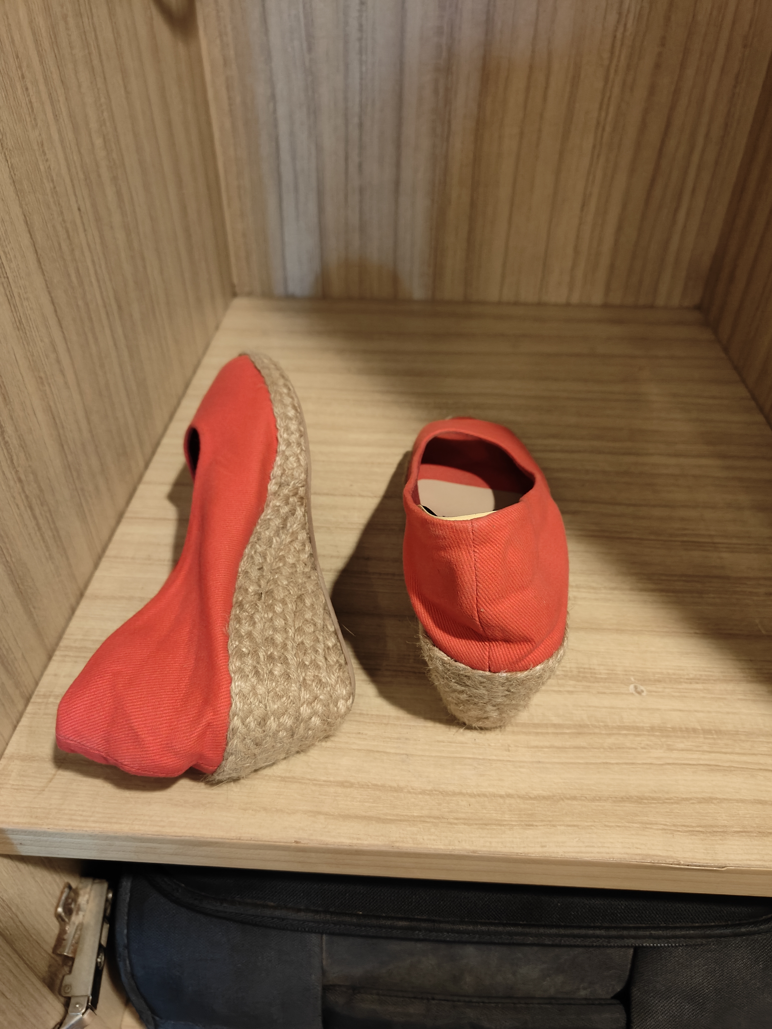 Bright Red Peep-Toe Espadrilles - Photo 2