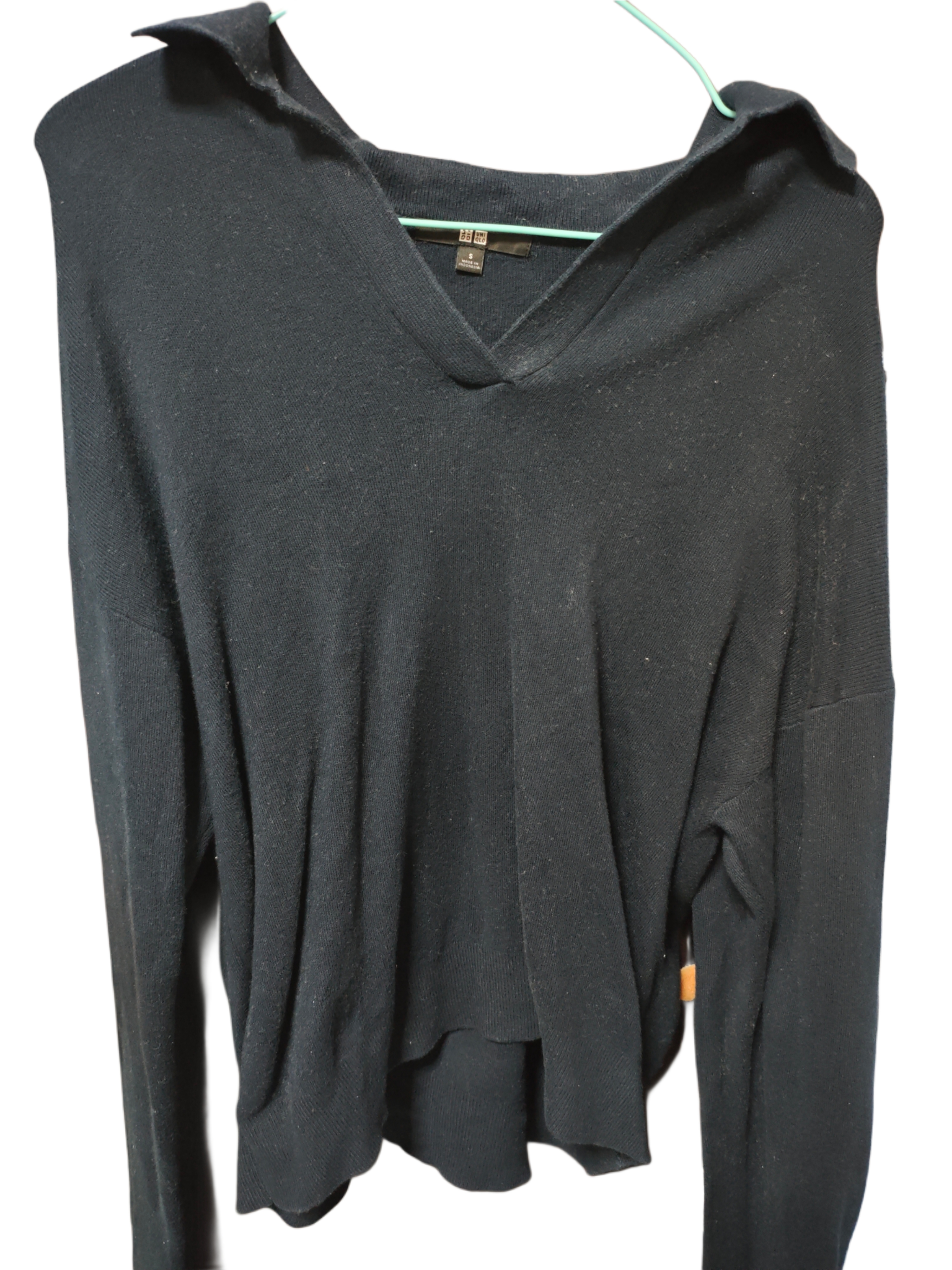 Uniqlo Uniqlo Navy V-Neck Sweater - Photo 3