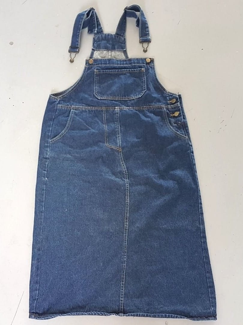 Vintage Denim Overall Dress (Size XL) – Retro & Timeless Vibes - Photo 2