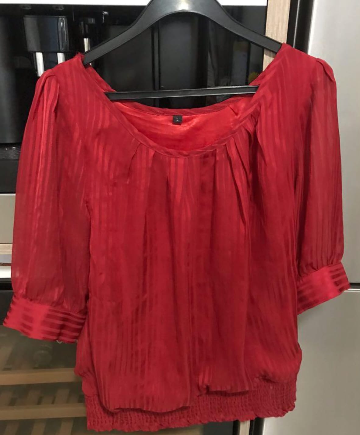 Chic Red Flowy Top