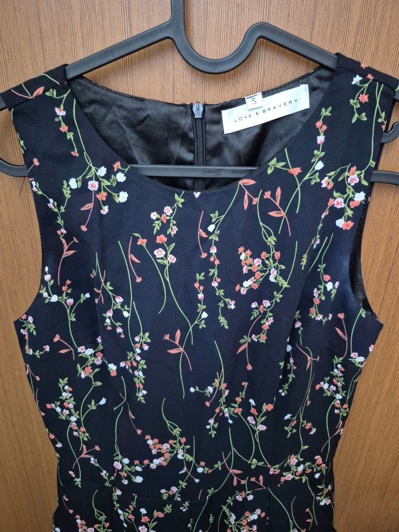 Love & Bravery Love & Bravery Floral Sleeveless Playsuit - Size S - Photo 4
