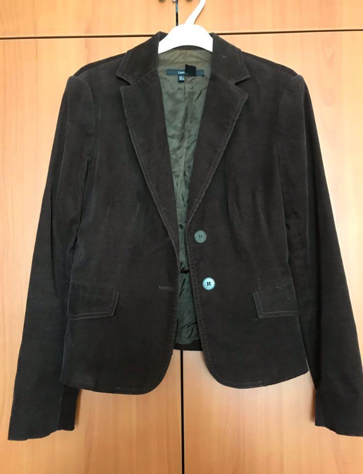Chic Zara Corduroy Blazer