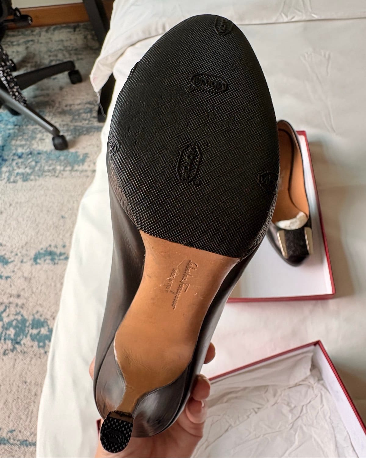 Salvatore Ferragamo  Gorgeous Salvatore Ferragamo “Bia” heels - Photo 4