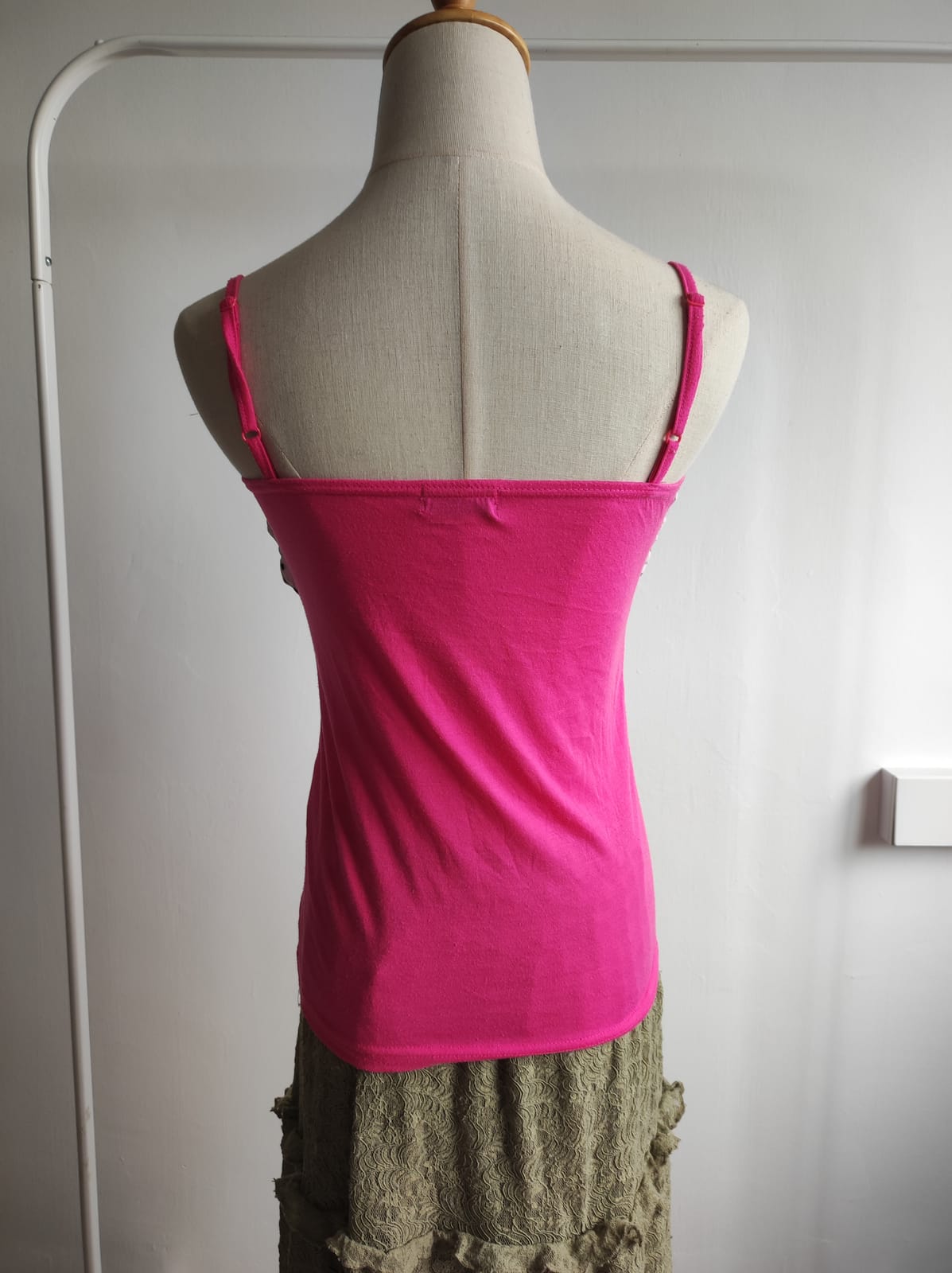 Cute Barbiecore Pink Polka Dot Camisole Top - Photo 3