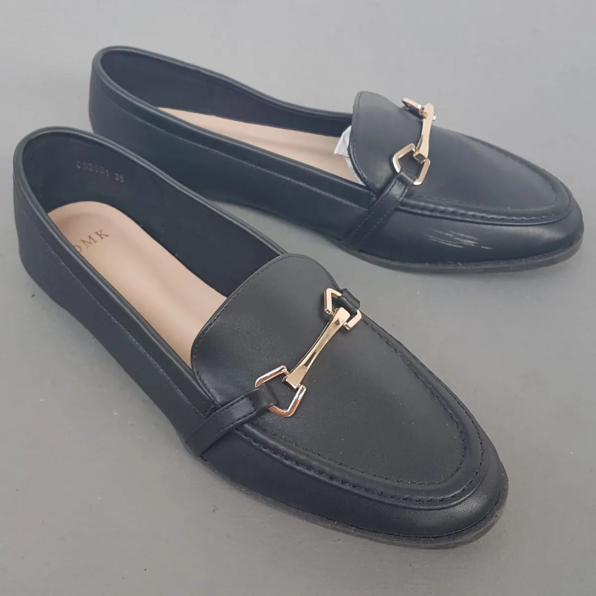 DMK Original DMK Enya Flat Loafers, Cosmopolitan, US 7, EUR 38, Cool Black Slip-on, Sliders, Work Shoes, Gold Ornamental Buckle, Sleek Designer Shoes, Comfortable, Sophistication, Pop Culture, Urban Style, Cult Street Fashion, Everyday Shoes, Timeless Appeal - Photo 4