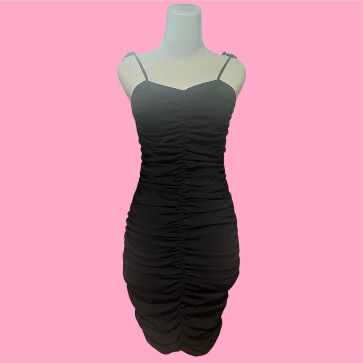 Supergurl Chic Black Ruched Bodycon Dress (XS) 🖤