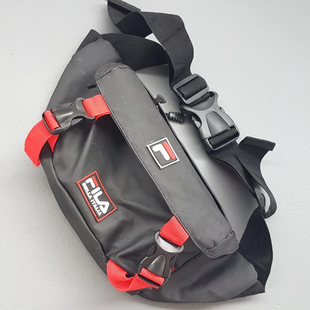 FILA Original FILA Waist Pouch, BIELLA ITALIA Model, Cool Fanny Pack, Cosmopolitan, Black with Red Accents, Waterproof Belt Bag, Cross-Body Bag, Clutch, Satchel, Intricate Design, Sophistication, Luxury Living, Pop Culture, Cult Street Fashion, Timeless Appeal - Photo 2