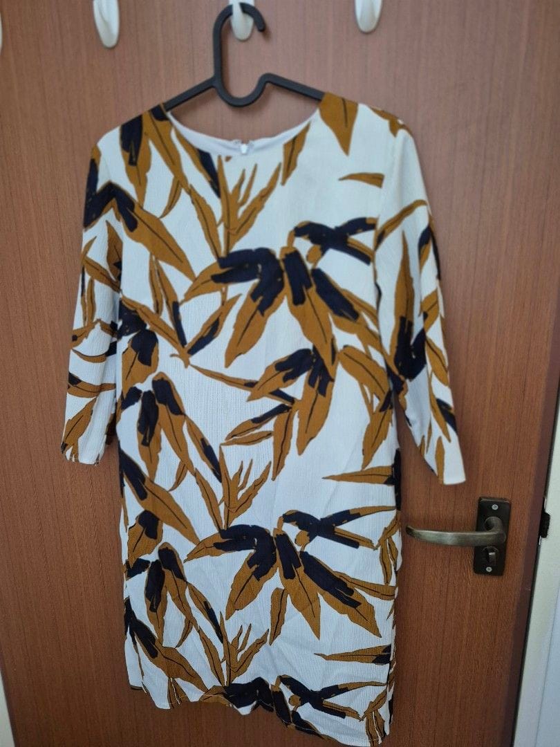 Love, Bonito Floral Print Dress - Size S 🌸
