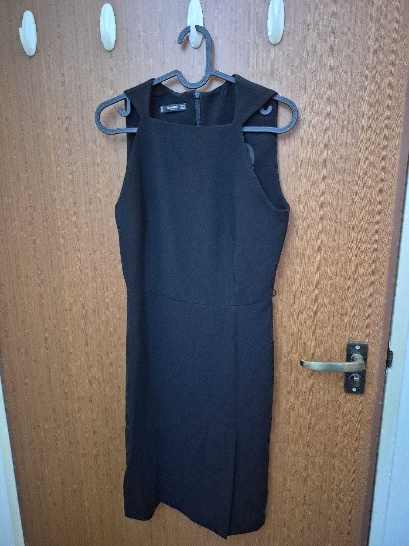 Chic Mango Black Dress - XS
