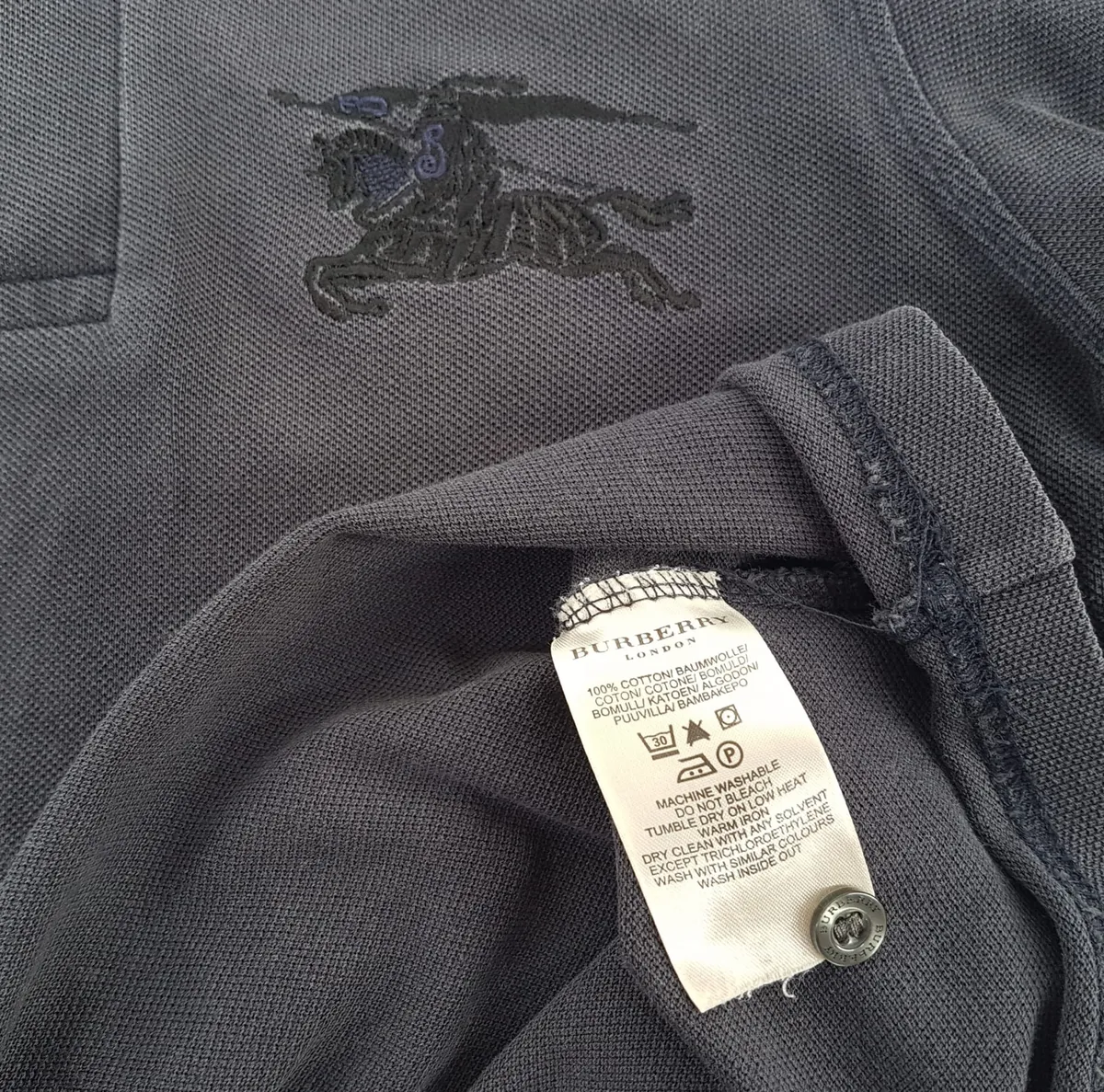 Burberry Original BURBERRY LONDON Polo Shirt, Cool Big Logo Gray Top, Iconic Embroidered Equestrian Knight Logo, 2 Buttons Polo Shirt, Burberry Tag, Luxury Lifestyle, Urban Style, Sophistication, Streetwise, Pop Culture, Summer Holidays, Timeless Appeal - Photo 6