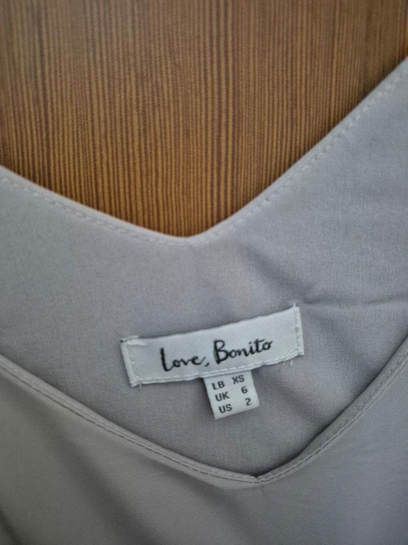 Love Bonito Love, Bonito Pleated Dress (XS) - Soft Grey Chic - Photo 2