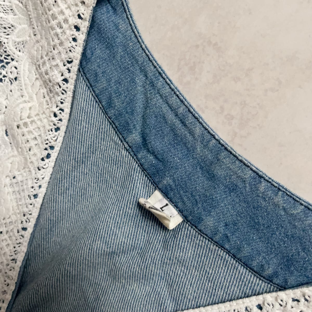 Blue Denim Dress with White Lace Trim - Photo 3