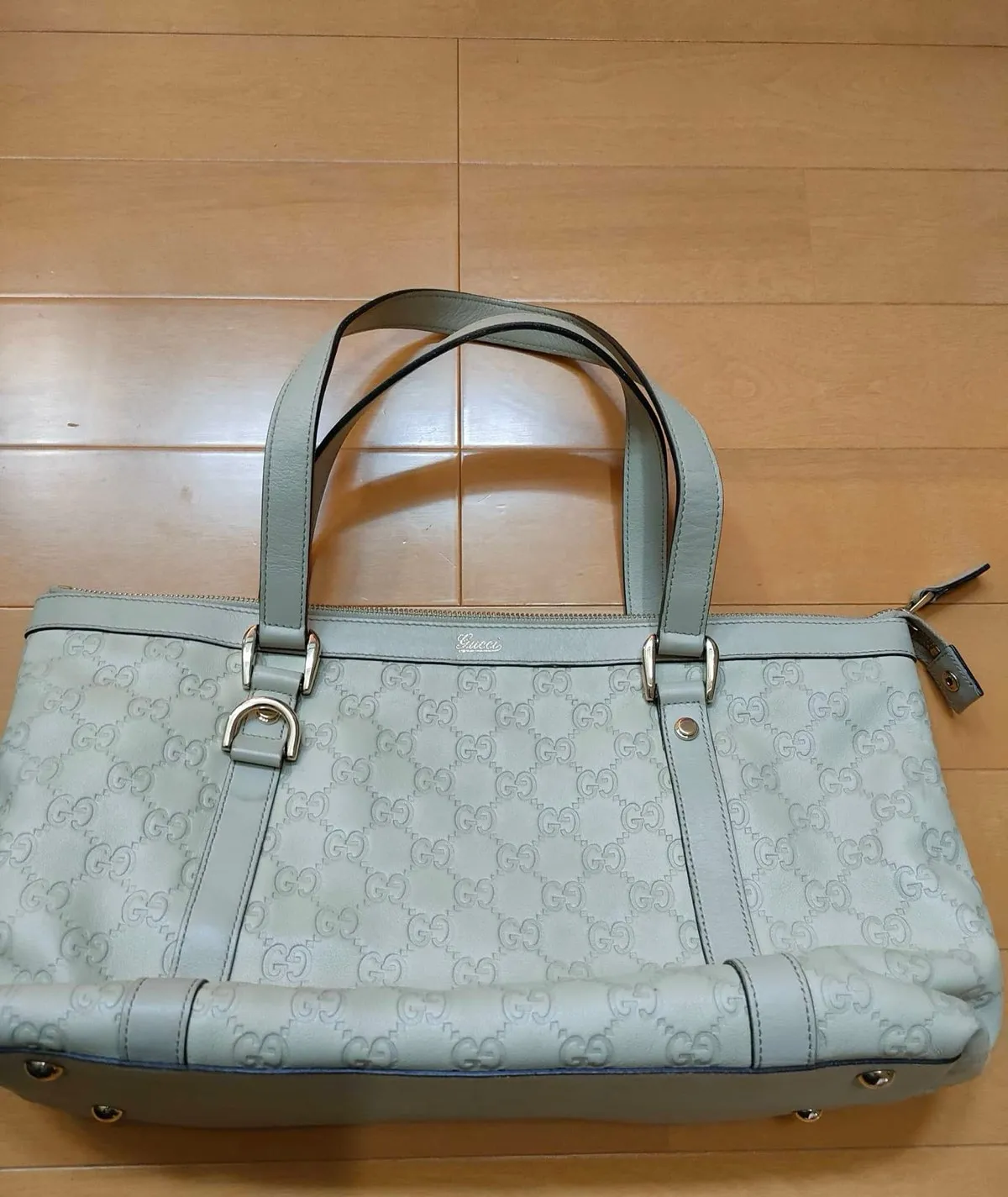 Gucci Authentic Gucci Abbey Monogram Tote Bag