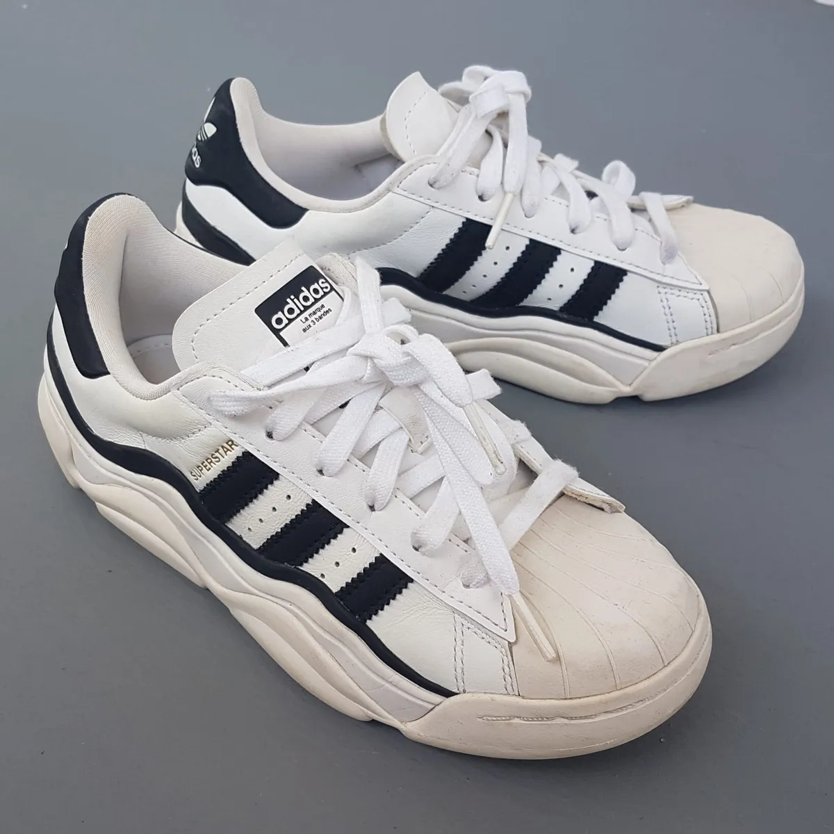 Adidas Original Adidas Superstar Millencon White & Black Chunky Sneakers, Leather Shoes, Cosmopolitan, US 5, UK 3.5, EUR 36, Signature White Shell Toe, Sophistication, Streetwise, Pop Culture, Hip Hop, Rock Star, Roadster, Cult Street Fashion, Everyday Shoes - Photo 7