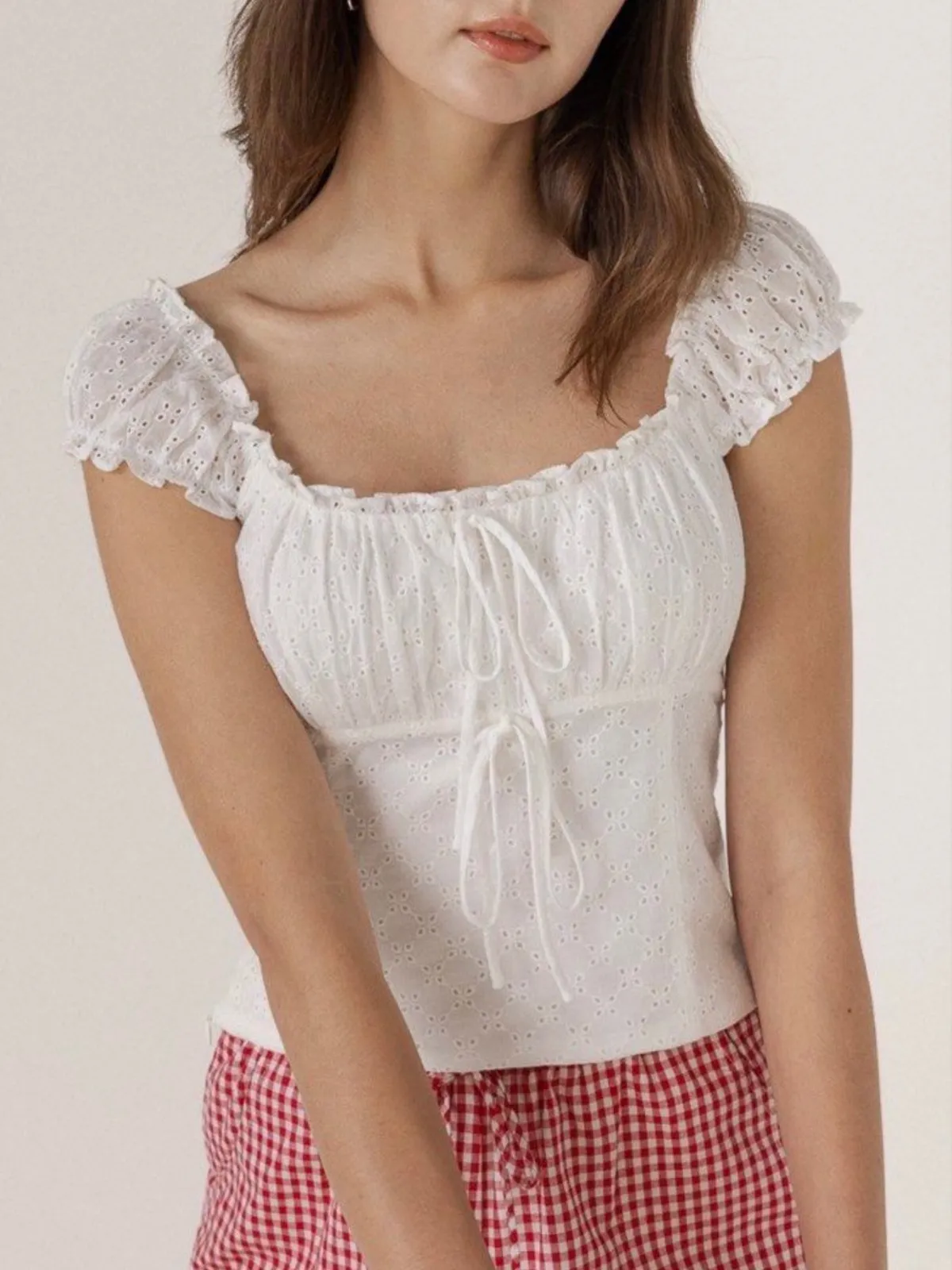 Lovet Lovet Romy Padded Eyelet Top White S (Vivo Exclusive) - Photo 2