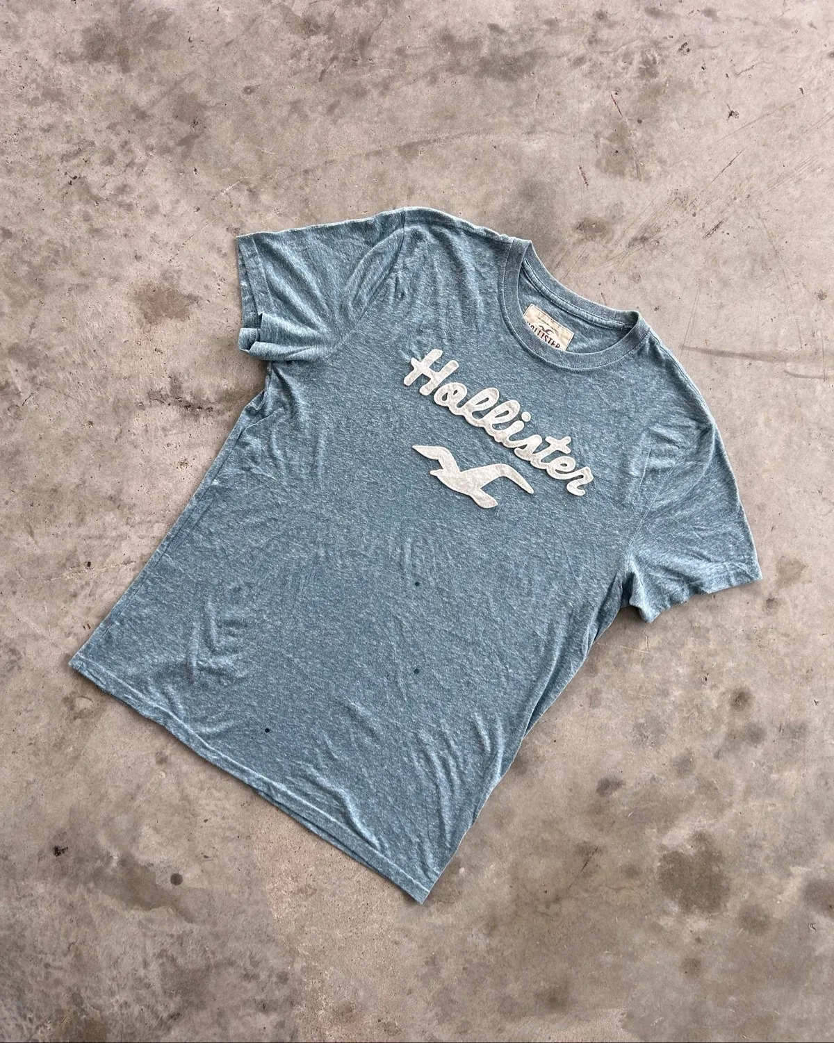 Chill Hollister Graphic Tee