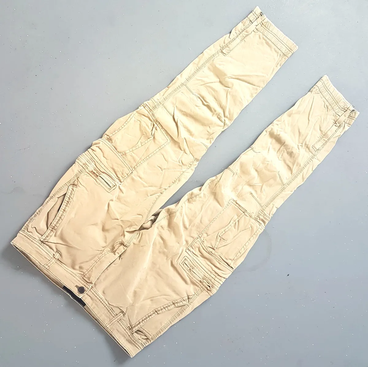 Urban Jogger URBAN JOGGER Size 36, Khaki Jogger Pants, Cool Cargo Pants, Cosmopolitan, Designer Bottoms, Stylish Trousers, Cuff Zipper Ankle, Active Lifestyle, Pop Culture, Hip Hop, Rock Star, Sophistication, Streetwise, Timeless Appeal, Everyday Fashion, Roadster - Photo 2