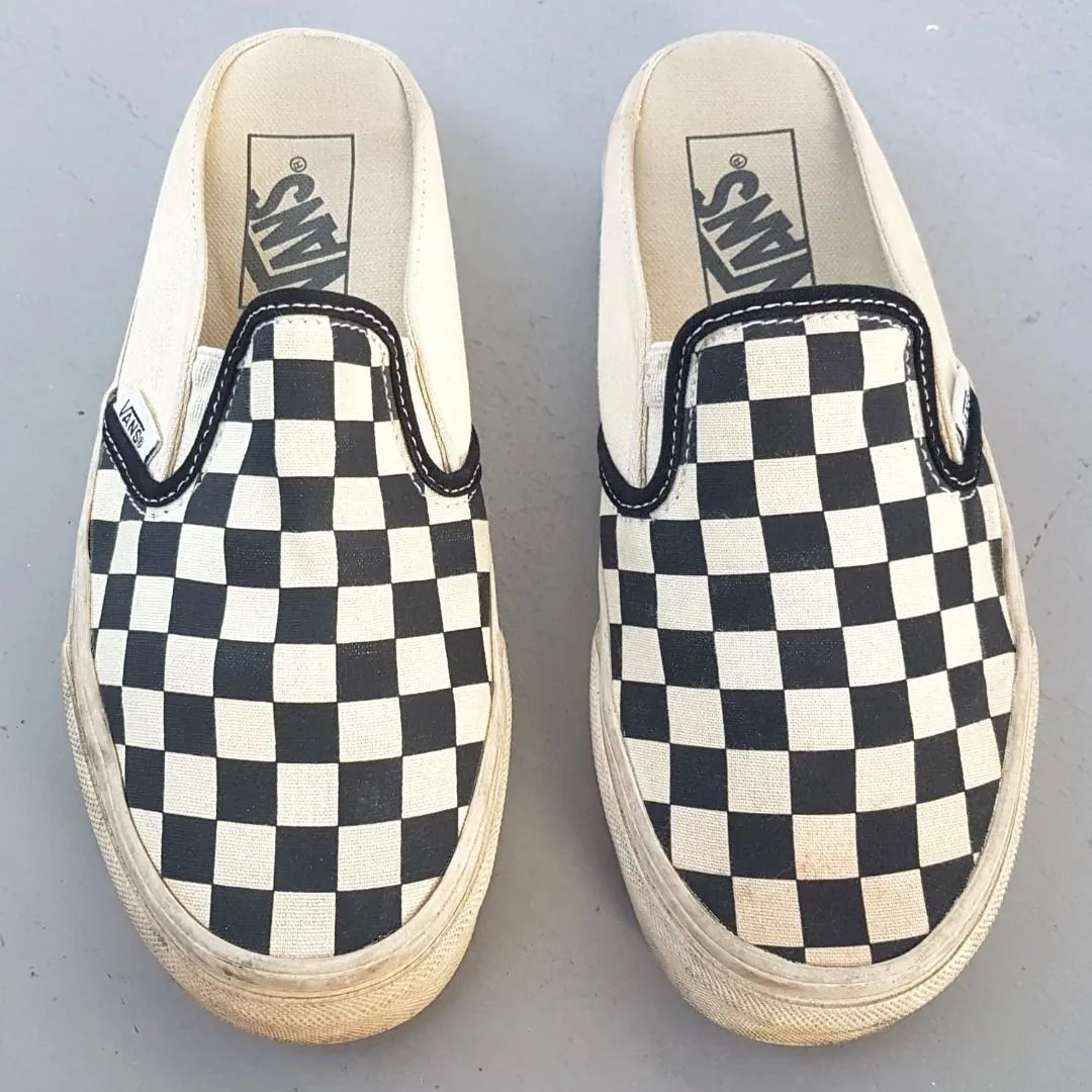 VANS Retro VANS Black & White Shoes, Cosmopolitan, Checkerboard Designer Sneakers, Classic Slip-On Mule, Cool Sliders, US 5.5, UK 3, EUR 35, CM 22, or US 4 Male, Old Skool, OFF THE WALL, Pop Culture, Hip Hop, Rock Star, Cult Street Fashion, Everyday Shoes - Photo 9
