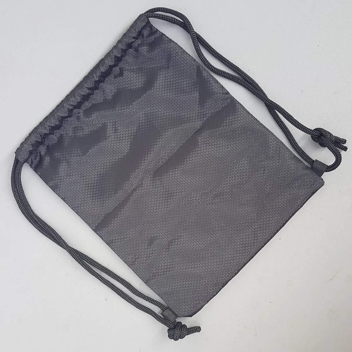 LI-NING Original LI-NING Drawstring Bag, Sporty Black Backpack, Geometric Hexagon Texture Pattern, Front Zipper Pocket, Waterproof Model, Multi-Functional Carrier, Timeless Appeal, Effortless Stylish, Pop Culture, Sophistication, Streetwise, Active Lifestyle - Photo 4