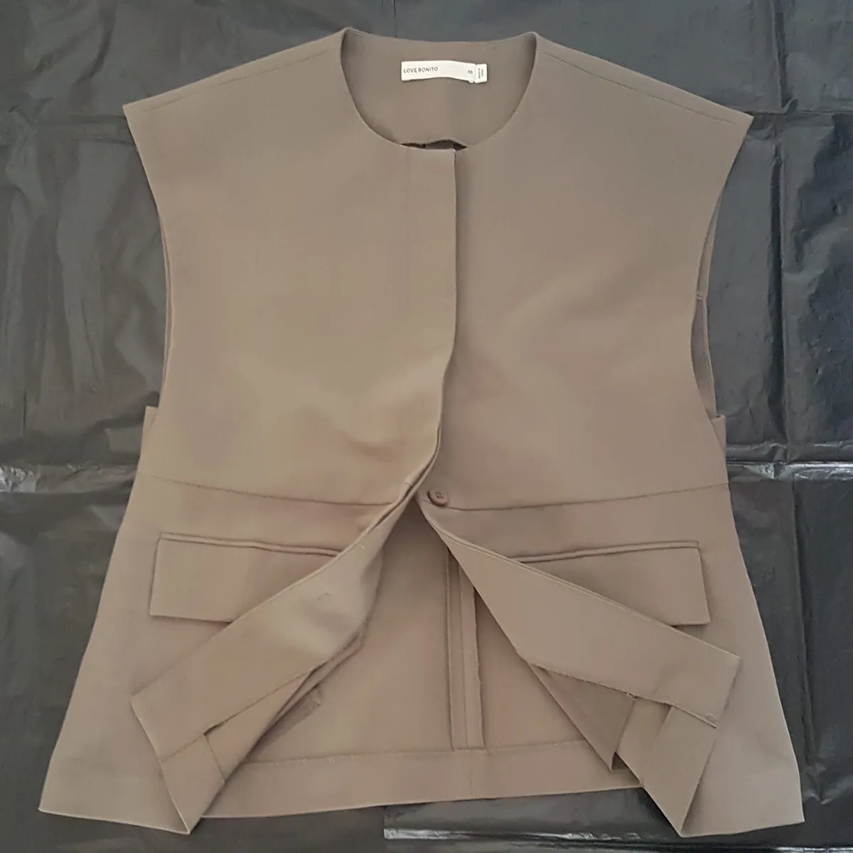 Love, Bonito Love, Bonito RIYO Twill Round Neck Boxy Vest, Size XS, Round Neckline, Straight Boxy Silhouette, Functional front flap Pockets, Structured Twill Fabric, Cosmopolitan, Cool Designer Fashion, Adjustable Back Waist Tab, Timeless Appeal, Urban Style - Photo 2