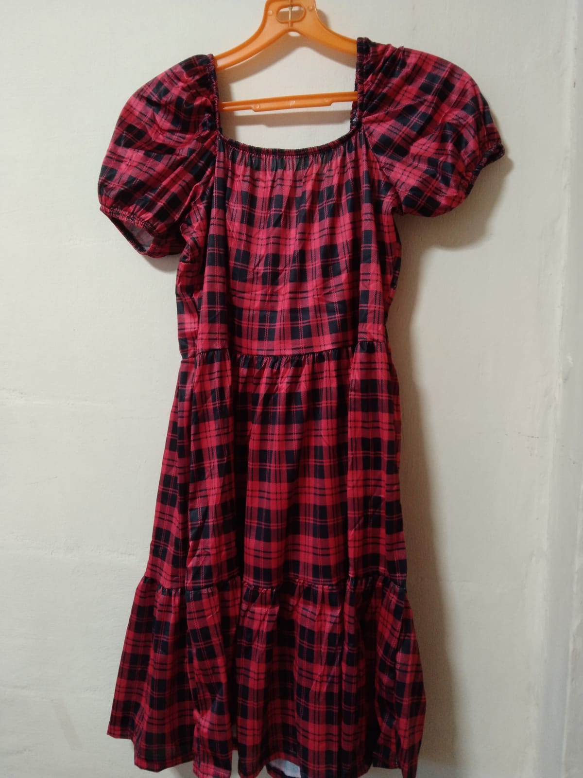 Retro Red Plaid Puff-Sleeve Dress