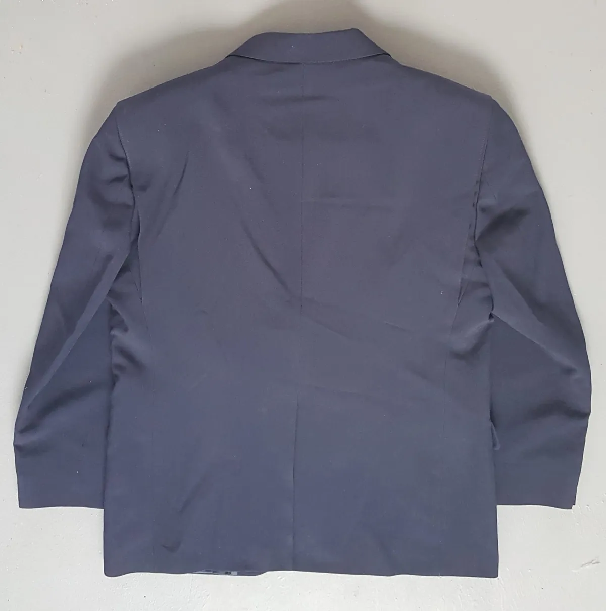 United Airlines Vintage 1970’s United Airlines Uniform, Retro Flight Attendant Navy Blue Tuxedo, Single Breasted Suits, UA Tulip Logo Metallic Buttons, LARGE Padded Shoulder Coat, Two Front Buttons, Designer Blazer, Cosmopolitan, Topcoat, Overcoat, Timeless Classic - Photo 7