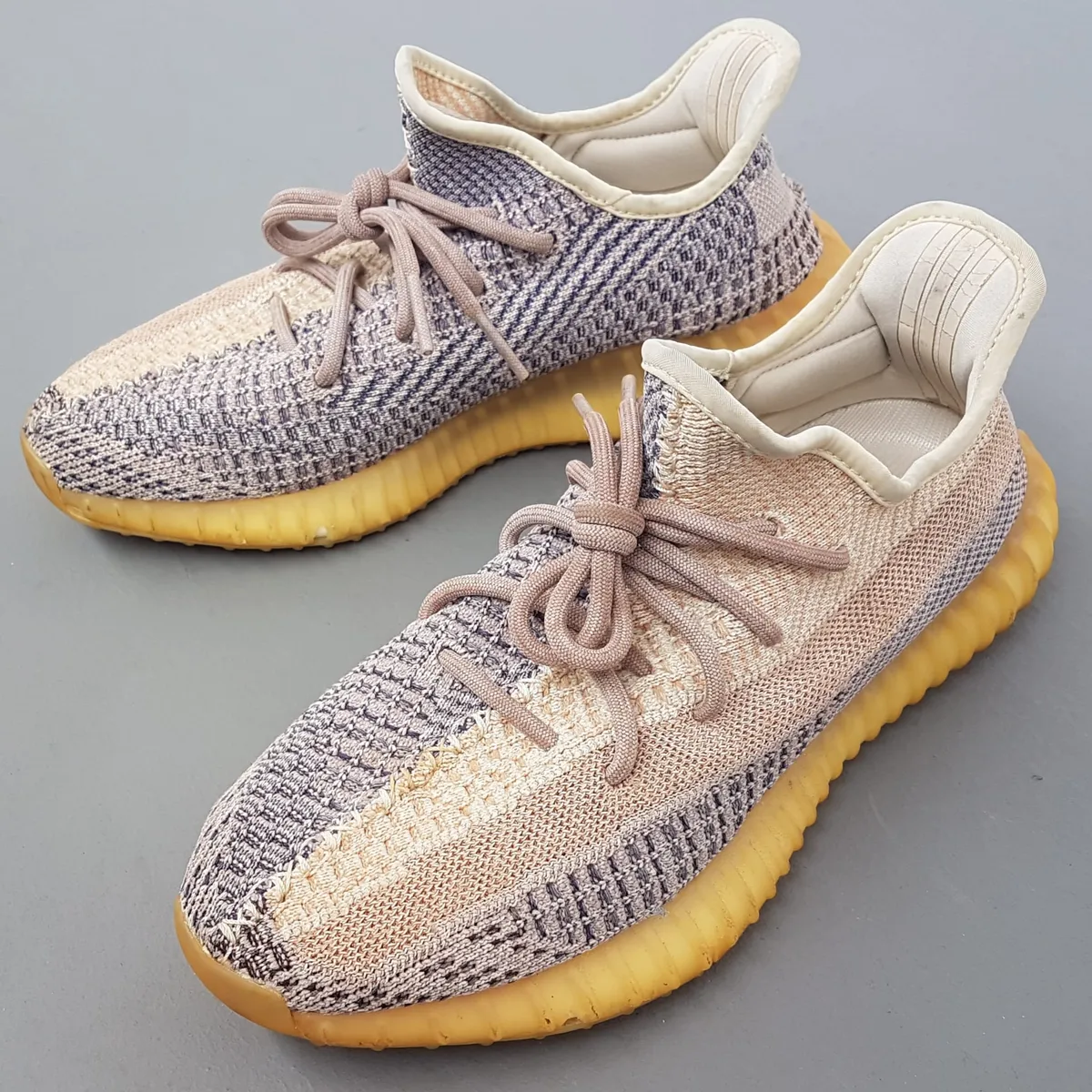 Adidas Original Adidas Yeezy Boost 350 V2 Ash Pearl Shoes, Exclusive Yeezy X Adidas Sneakers, Cosmopolitan, US 9.5, UK 9, FR 43 1/3, JP 275, Iconic Kanye West Model, Luxury Living, Pop Culture, Hip Hop, Rock Star, Sophistication, Streetwise, Everyday Fashion - Photo 6