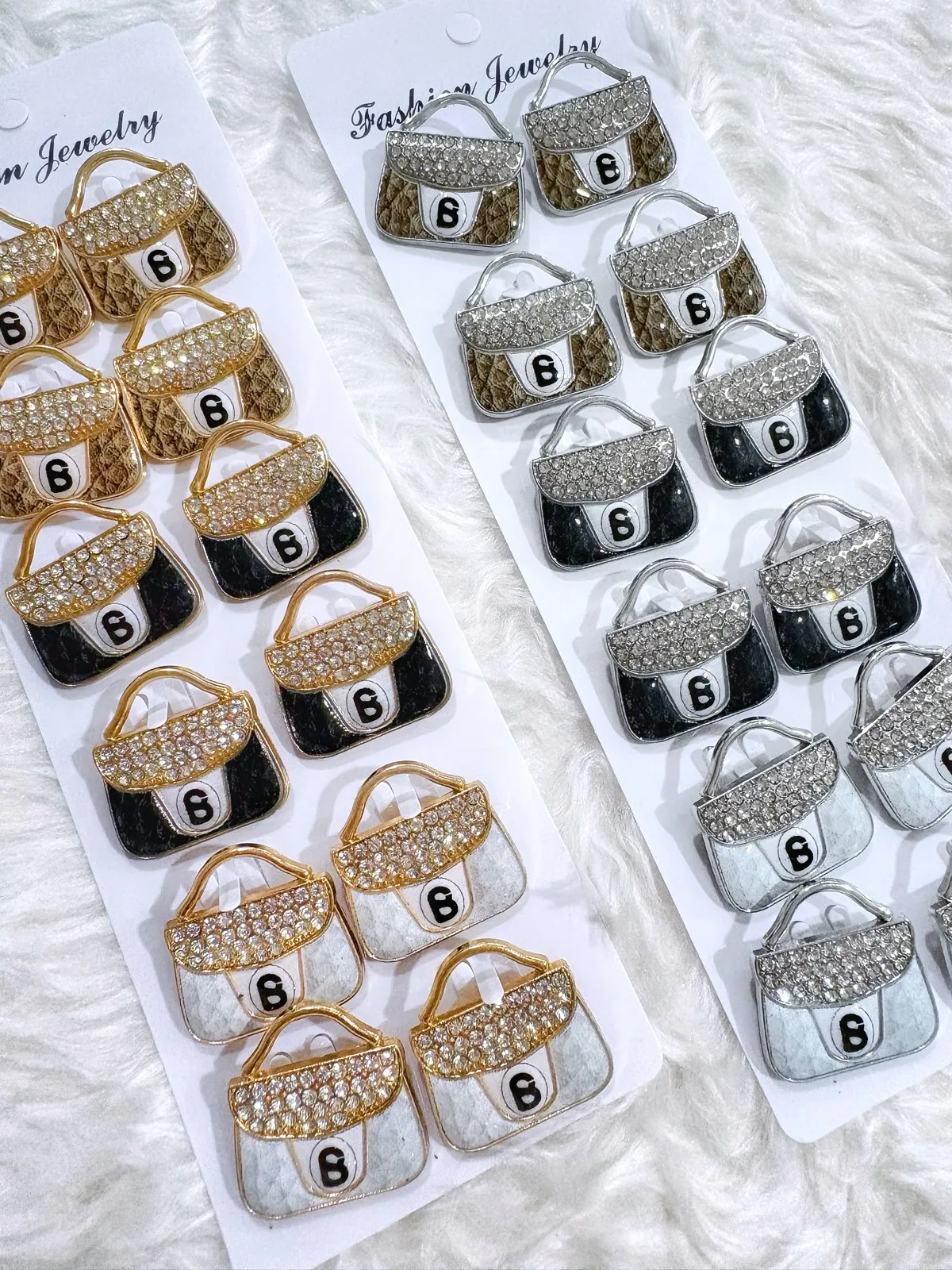 NIL Fashion Accessories - Cute Brooches - Photo 4