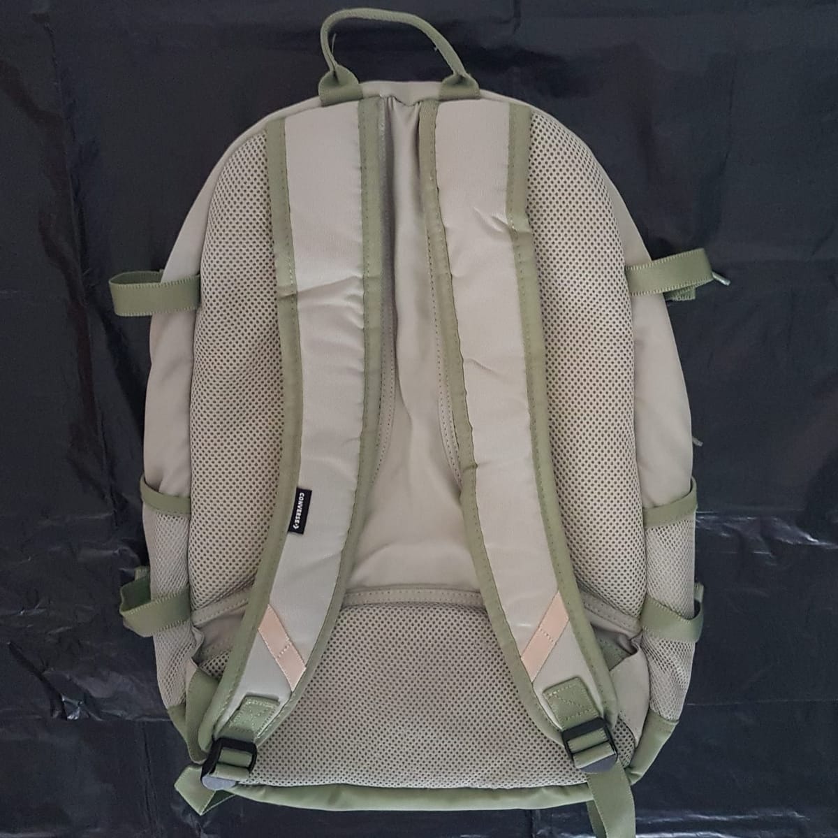 CONVERSE Retro CONVERSE Straight Edge Backpack USA, Chuck Taylor Model, Olive Green Rucksack, Cool Haversack, Tactical Bag, Urban Style, Cosmopolitan, Travel Pack, Continental, Sleek Design, Backpackers, Sophistication, Laptop Bag, Streetwise, Roadster - Photo 2