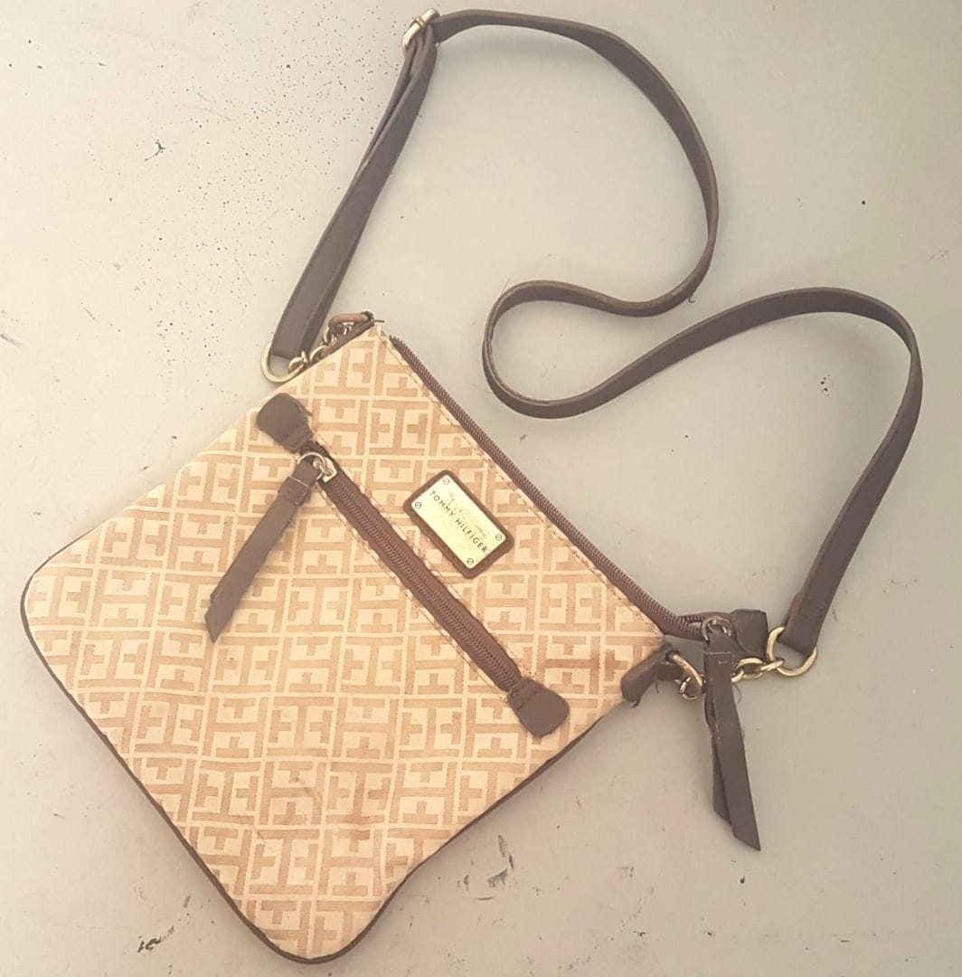 Tommy Hilfiger Monogram Sling Bag - Stylish & Sleek Vibes