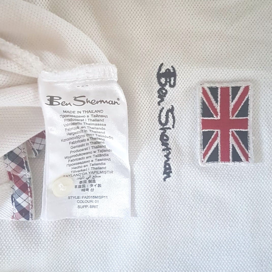 Ben Sherman Original BEN SHERMAN Polo Shirt, Cool WHITE Top, Signature Model, Cosmopolitan, Sleek 2 Buttons Shirt, UK Union Jack Flag, English Classic, Luxury Lifestyle, Urban Living, Streetwise, Sophistication, Timeless Appeal, Pop Culture, Cult Street Fashion - Photo 3