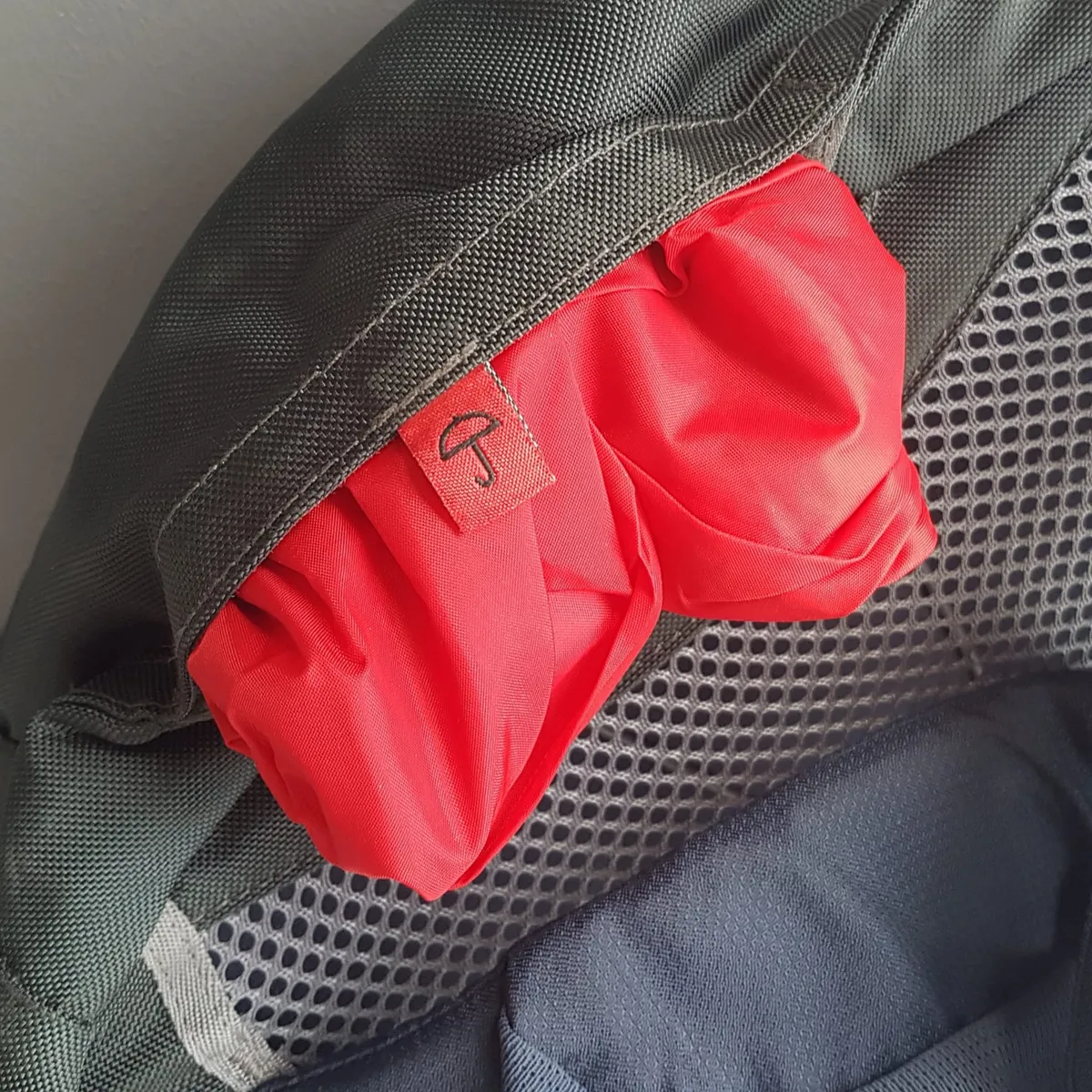 MAMMUT Original MAMMUT Backpack, Mammut Creon Pro 40L Model, RETAIL $250, Versatile Haversack, Travel Pack, 4 STREAM Butterfly Vario™ Suspension, Innovative Design, All-Round Back Ventilation,  - Photo 4
