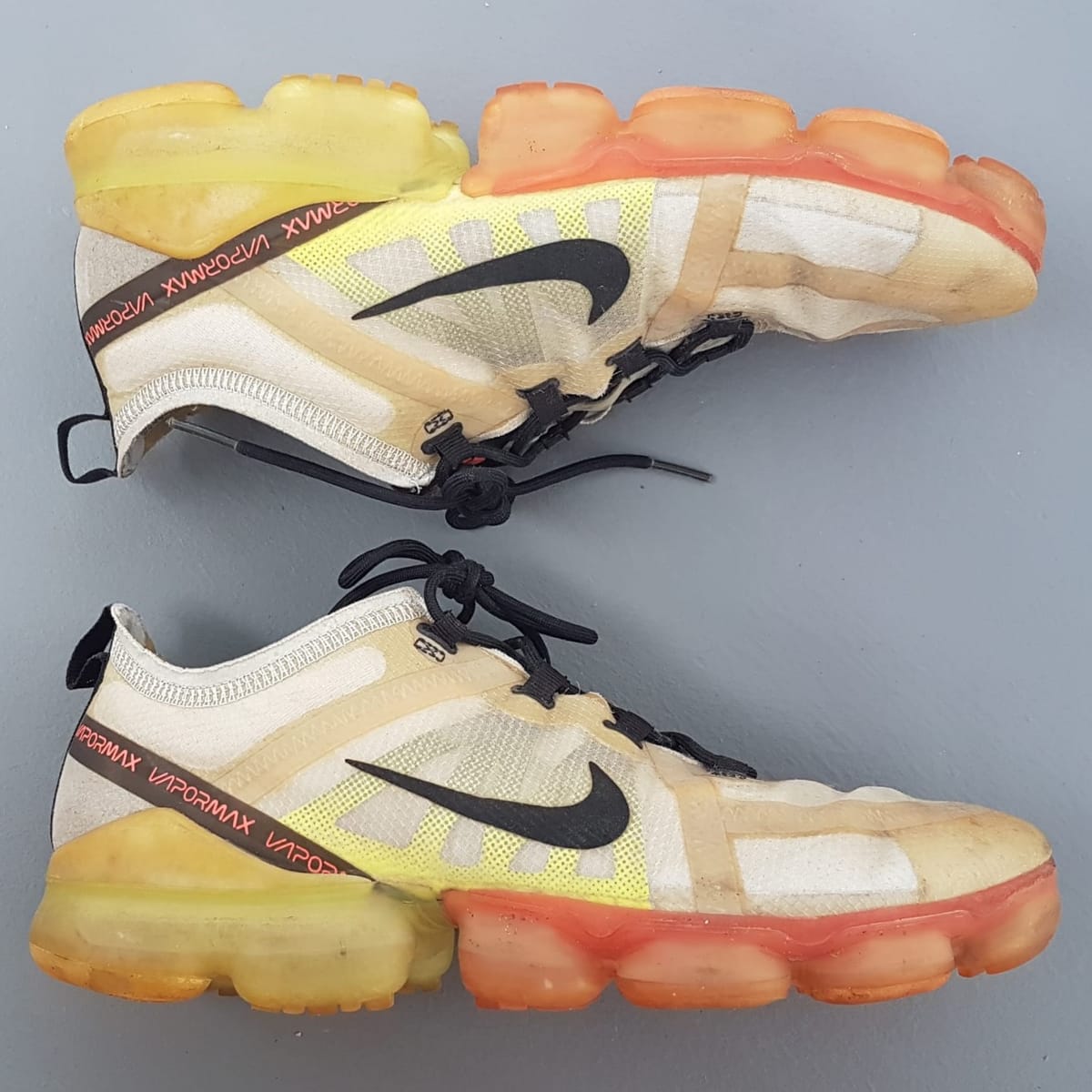 Nike Original Nike Air Vapor Max 2019 Sneakers, Gray, Beige, Gold & Yellow Colorway, Cosmopolitan, US 9.5, UK 8.5, EU 43, CM 27.5, NIKE Running Shoes, Sleek Design, Urban Style, Timeless Appeal, Sophistication, Streetwise, Pop Culture, Cult Street Fashion - Photo 10