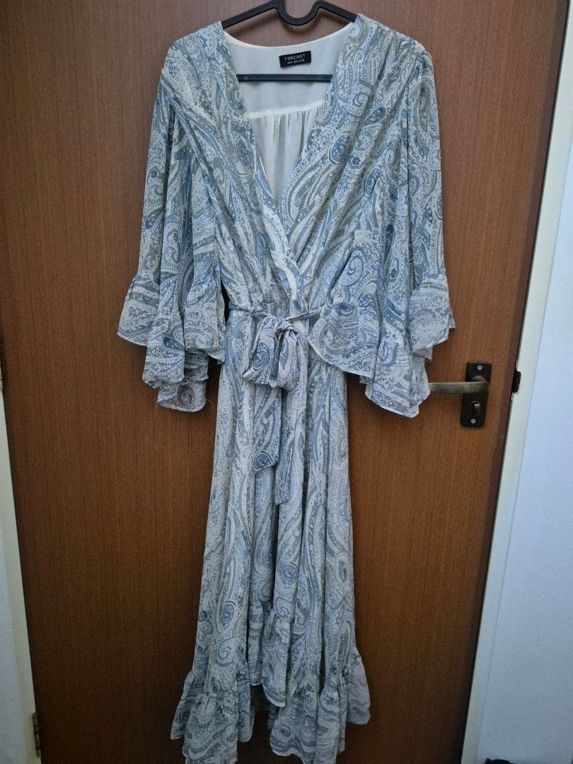 Brand New Forcast Paisley Print Maxi Dress (Size 8)