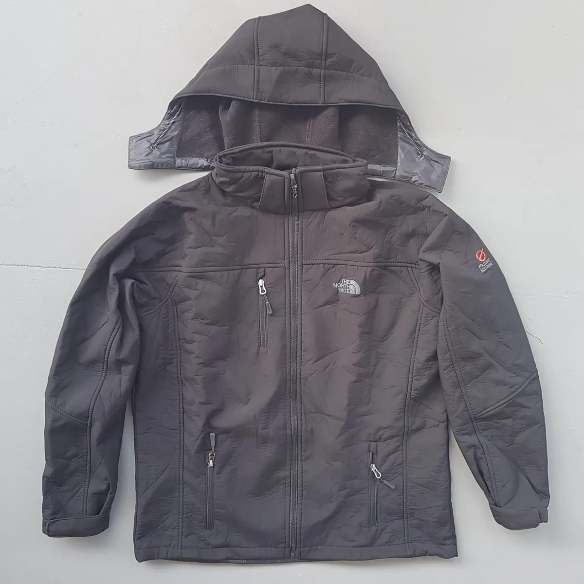 The North Face The North Face Softshell Jacket, Flight Series, RETAIL $180, Detachable Hoody, Cool High Collar, 2XL Zip-Up Coat, 3 Zipper Pockets, Fleece Lining, Cosmopolitan, High Performance, Essential Travel Outerwear, Luxury Living, Winter Holidays - Photo 4