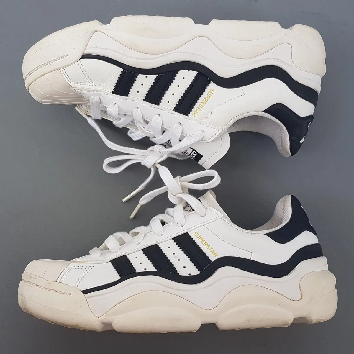 Original Adidas Superstar Millencon White & Black Chunky Sneakers, Leather Shoes, Cosmopolitan, US 5, UK 3.5, EUR 36, Signature White Shell Toe, Sophistication, Streetwise, Pop Culture, Hip Hop, Rock Star, Roadster, Cult Street Fashion, Everyday Shoes