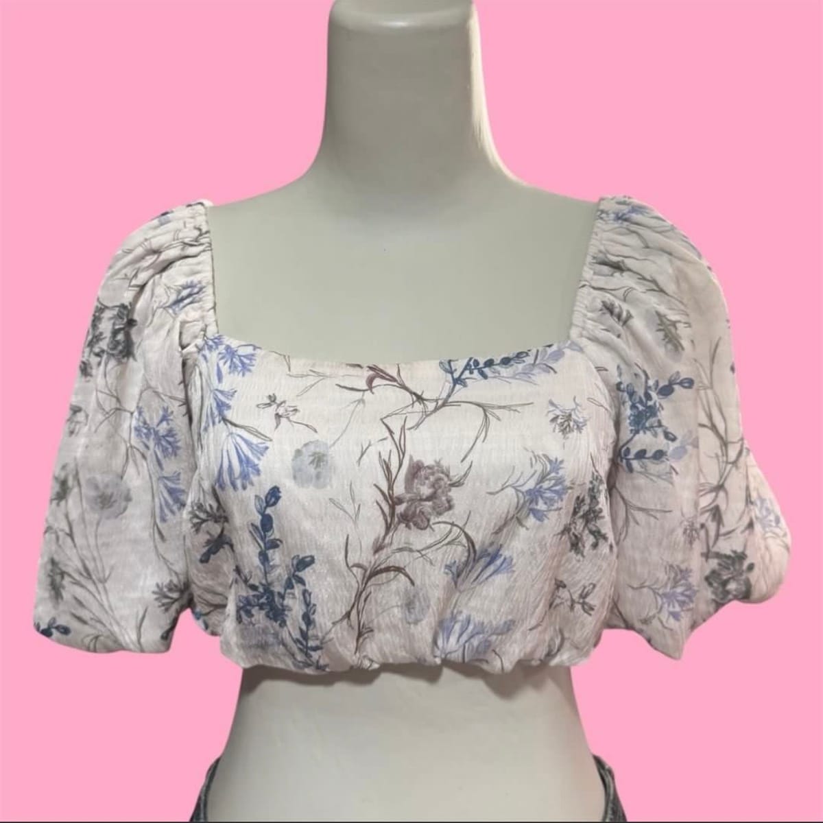 The Closet Lover 🌸 The Closet Lover Floral Puff Sleeve Crop Top (S) 🌸 - Photo 2