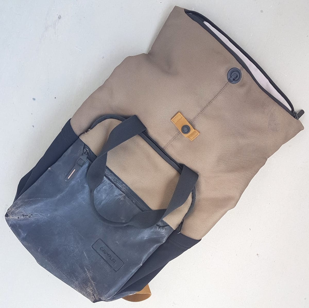 Crumpler Original CRUMPLER Backpack, Cool Abacus Model, Rucksack, Haversack, Cosmopolitan, Roll-Top, Continental, Duffel Bag, Sleek Khaki & Black Design, Urban Style, Sophistication, Timeless Appeal, Pop Culture, Traveler, Backpacker, Streetwise - Photo 7
