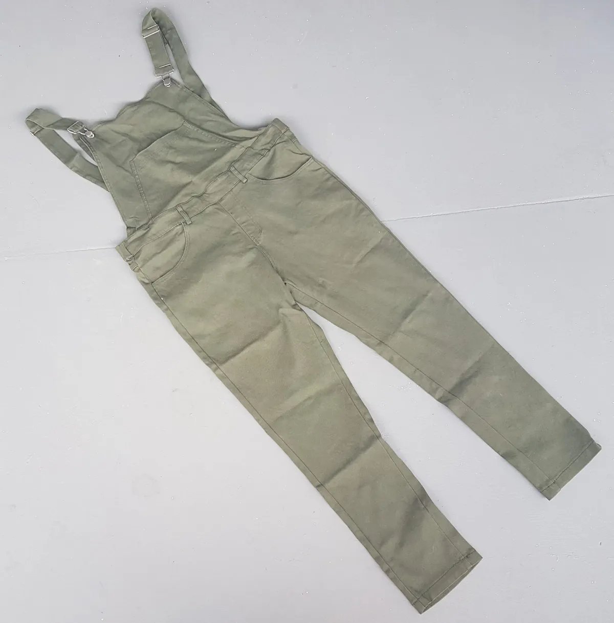 Vintage Jumpsuit, Retro Overall Pants, Rare Olive Green Coverall, Size 36, Classic Bootcut, Cool Cowboy Design, Cosmopolitan, Western, American Icon, Pop Culture, Hip Hop, Rock Star, Timeless Appeal, Sophistication, Urban Style, Cult Street Fashion