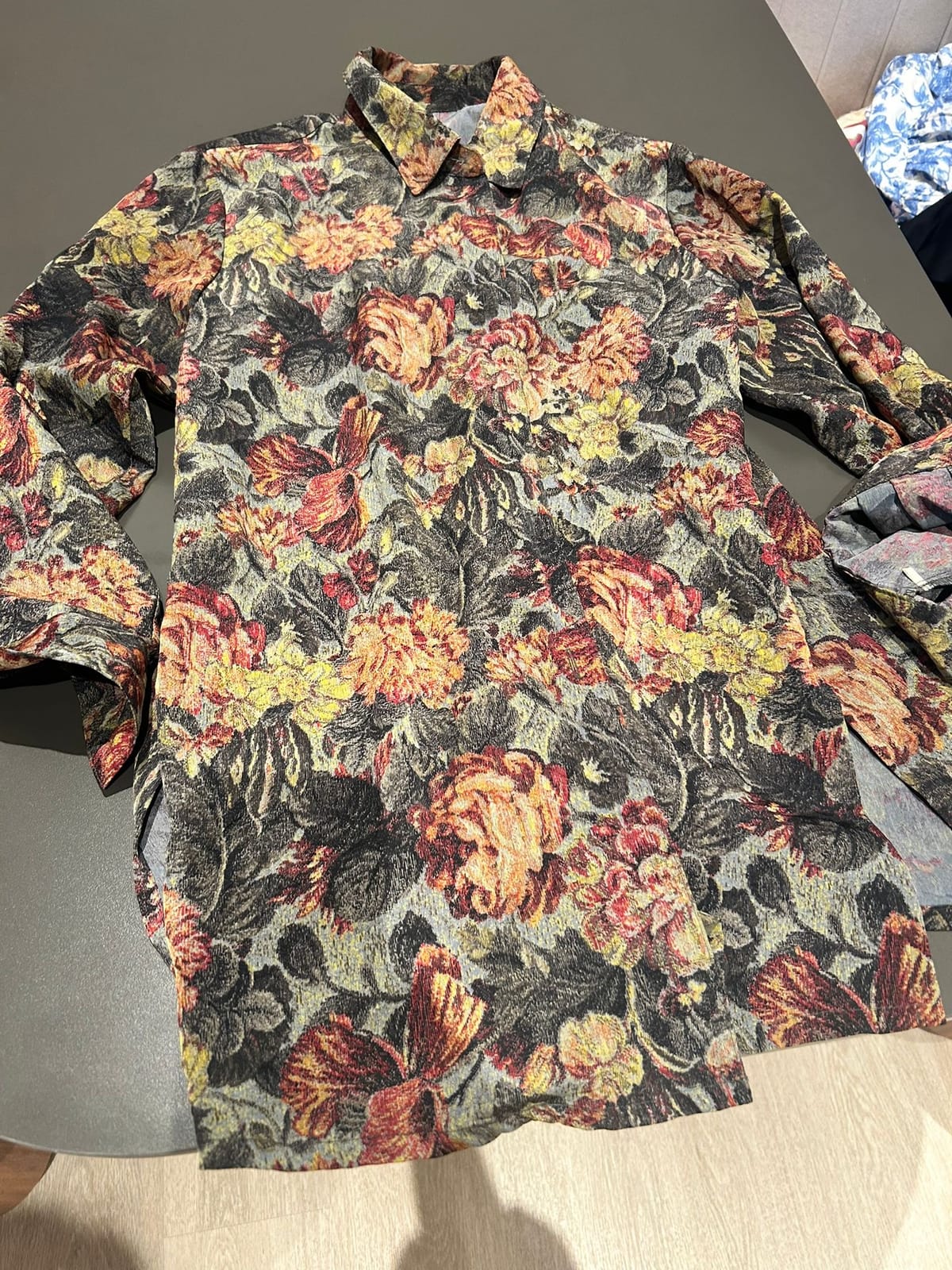 Floral Collared Long Sleeve Shirt