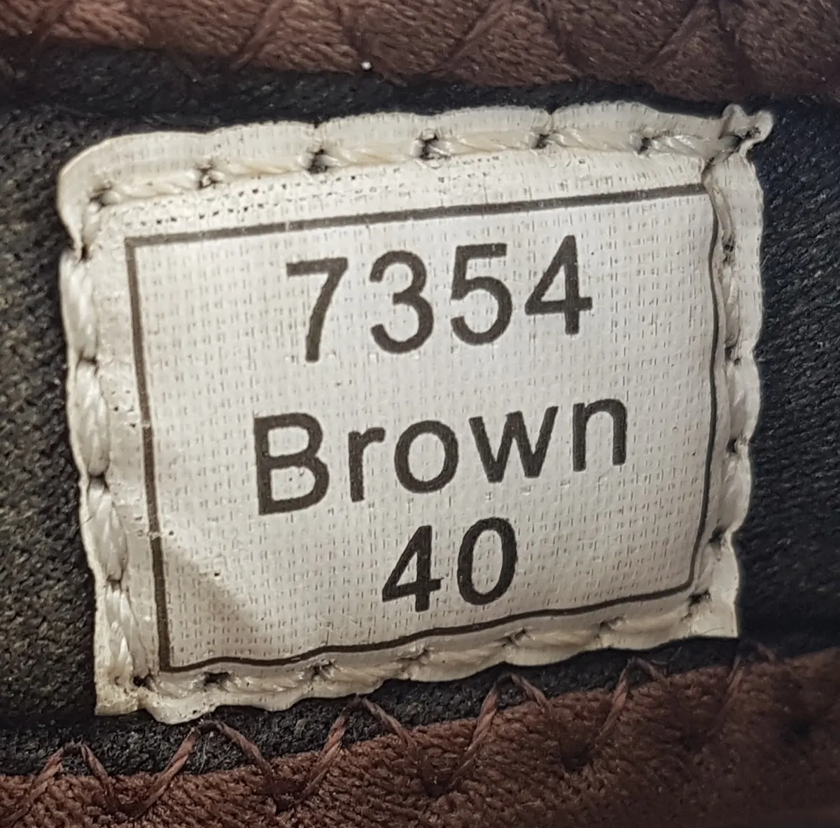 Original NECKERMANN Sandal, Size 40, Cool Brown Shoes, Yellow Logo, Adjustable Velcro Straps, Trendy Slider, Cosmopolitan, Slip-On, Model 7354, Cult Street Fashion, Timeless Classic, Casual Footwear, Urban Style, Everyday Shoes, Sophistication, Streetwise - Photo 4