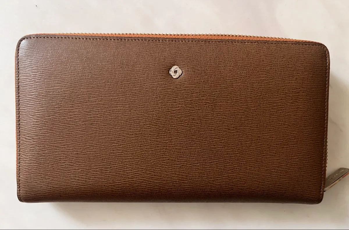 Samsonite Brand new Samsonite leather purse