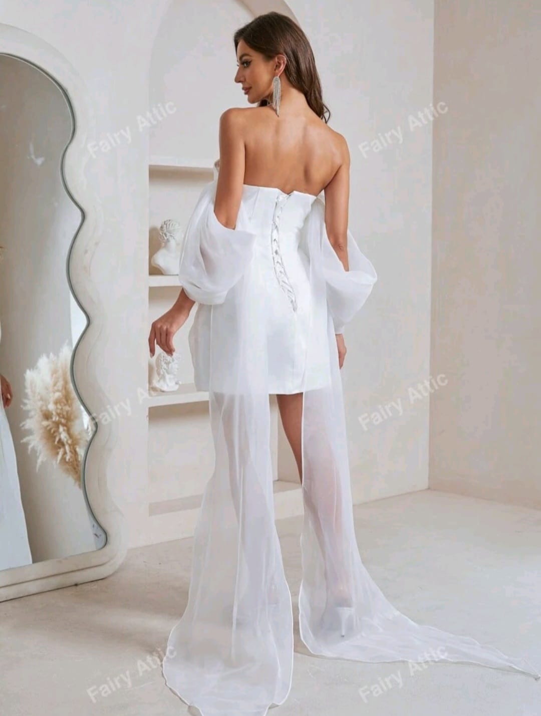 Elegant Off-Shoulder White Gown - Photo 2