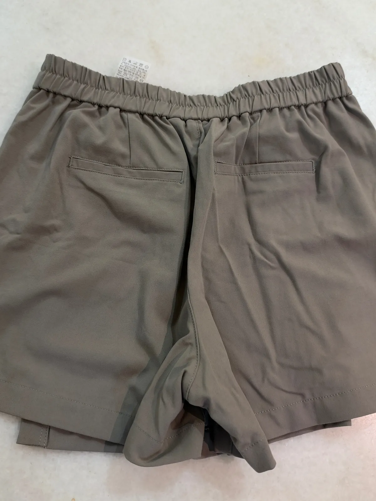 Giordano Comfy Giordano Khaki Shorts with Elastic Waistband - Photo 3