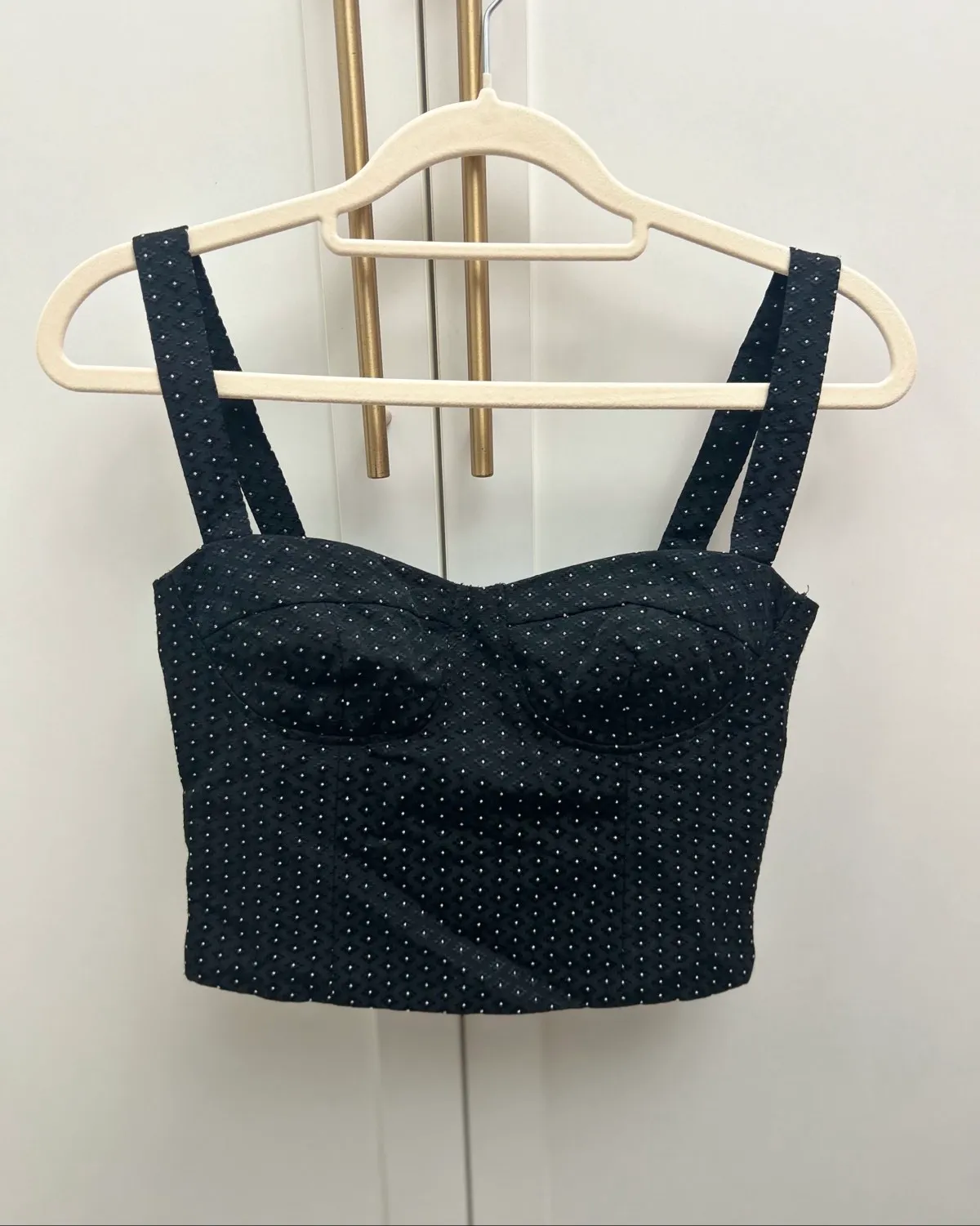 Love, Bonito Love, bonito bustier top