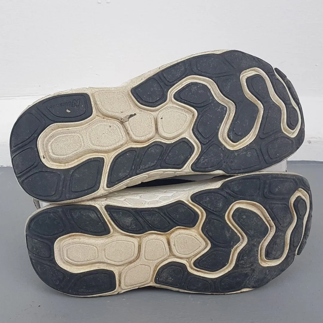 New Balance Original New Balance Running Shoes, US 9.5, UK 8.4, EU 42.5, Fresh Foam x KAIHA Road Model, Premium NB Black Sneakers, Thick Cushioned White Midsole, Luxury Footwear, Cosmopolitan, Timeless Appeal, Active Lifestyle, Everyday Fashion - Photo 2
