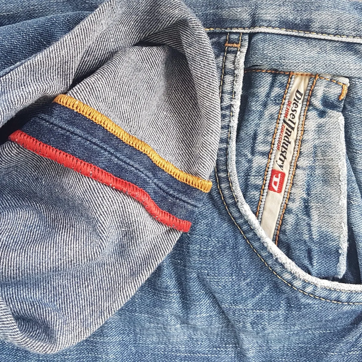 DIESEL Vintage Diesel Industry Denim Jeans, Original DIESEL Denim Shorts, Made in ITALY, Retro Selvedge Design, Cool W31 Bottoms, Cosmopolitan, Sophistication, Nostalgic Apparels, Timeless Appeal, Pop Culture, Hip Hop, Rock Star, Cult Street Fashion - Photo 6