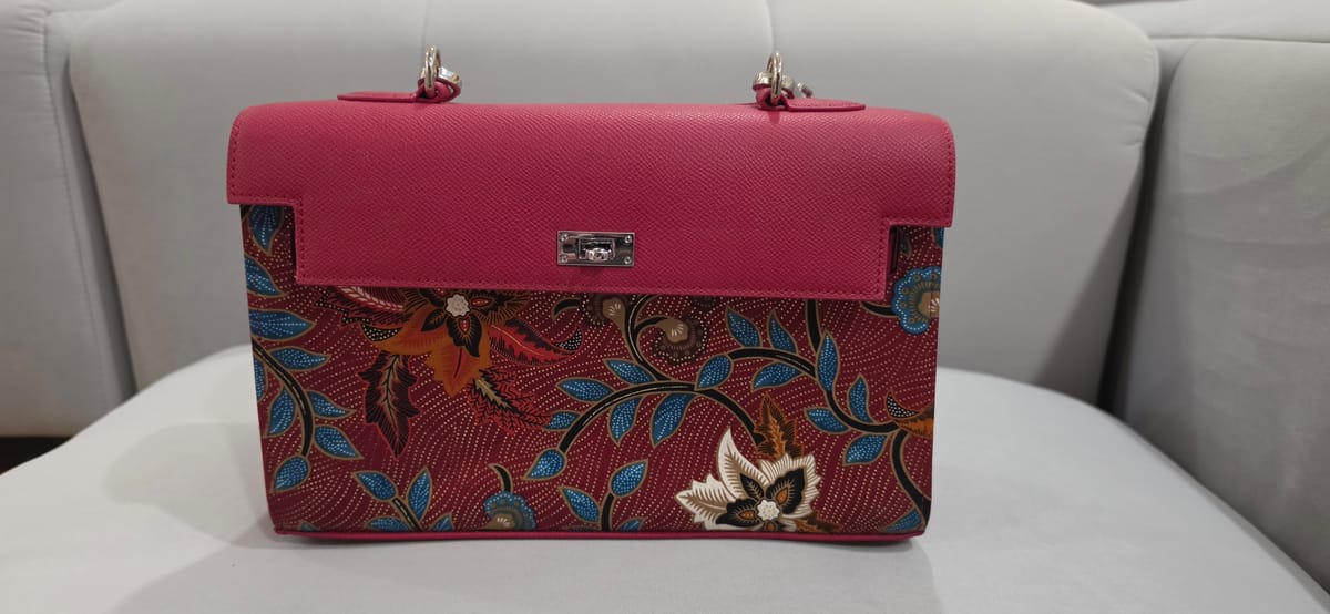 Peach Peach Batik Handbag w/ Detachable Strap