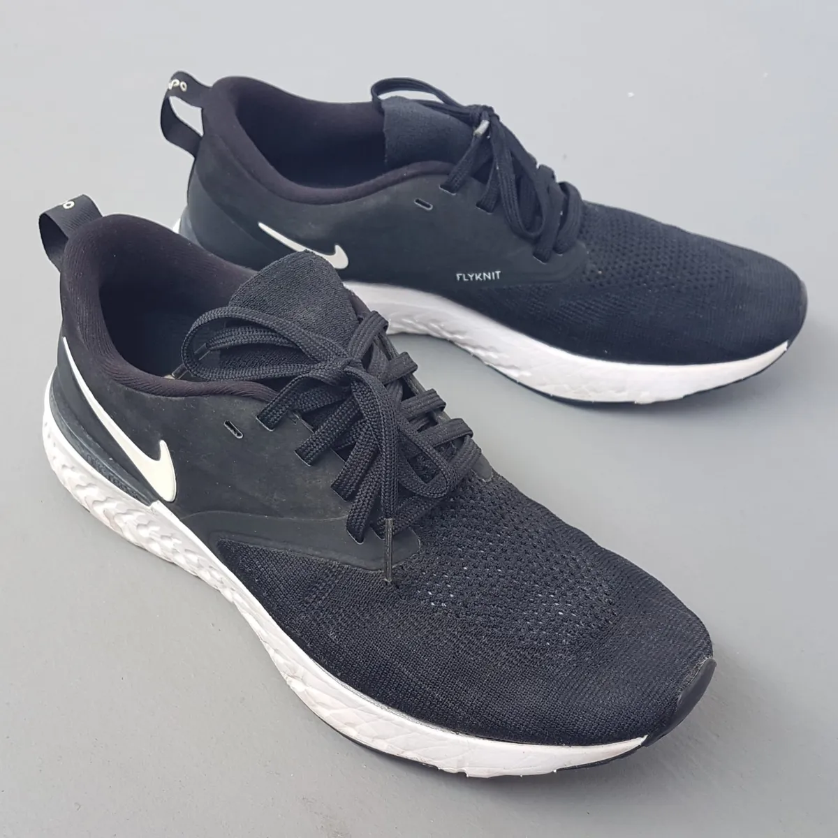Adidas Original NIKE Black Running Shoes, Nike Odyssey REACT 2 FLYKNIT Sneakers, US 7, UK 5, EU 38, CM 24.5, White Swoosh Logo, Cosmopolitan, Urban Style, Pop Culture, Sophistication, Streetwise, Roadster, Active Lifestyle, Everyday Shoes, Cult Street Fashion - Photo 6