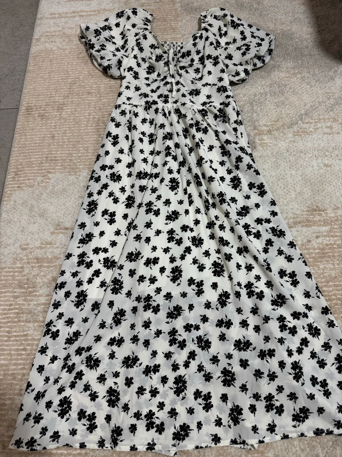 Chic Floral Puff Sleeve Dress